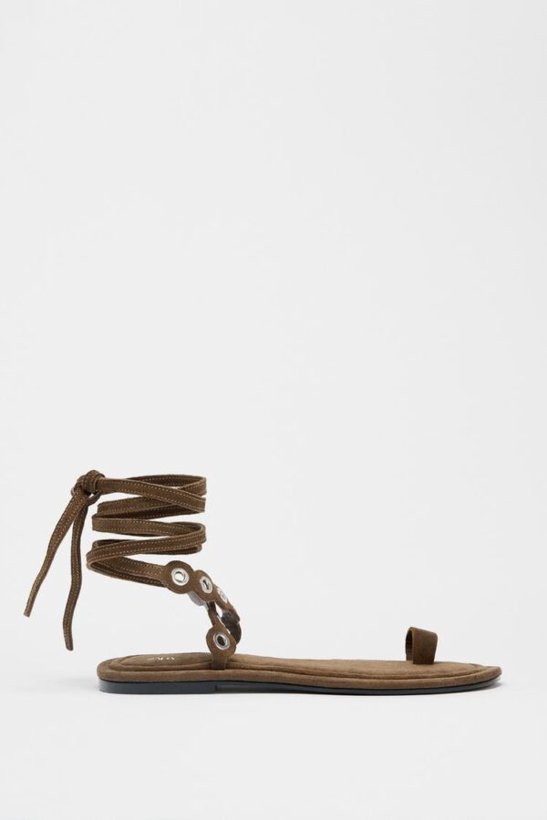 صندل چرم فلت زنانه زارا LEATHER SANDALS WITH METAL EYELETS